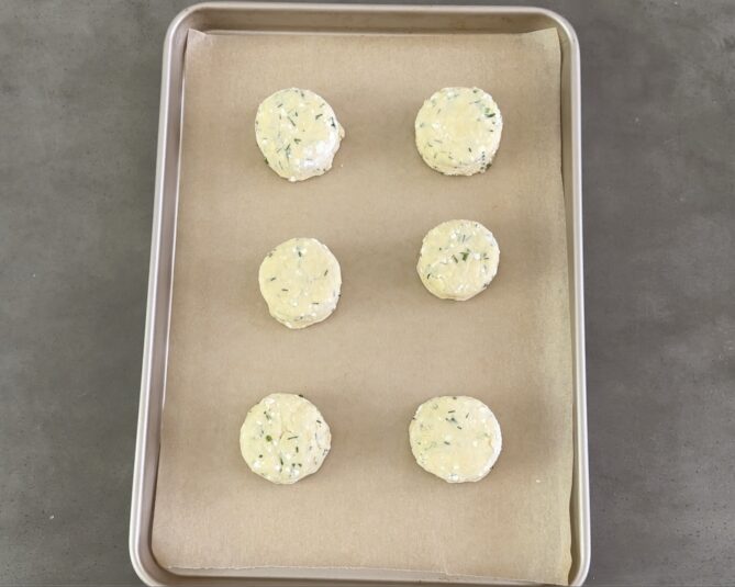 6 scones on a baking sheet