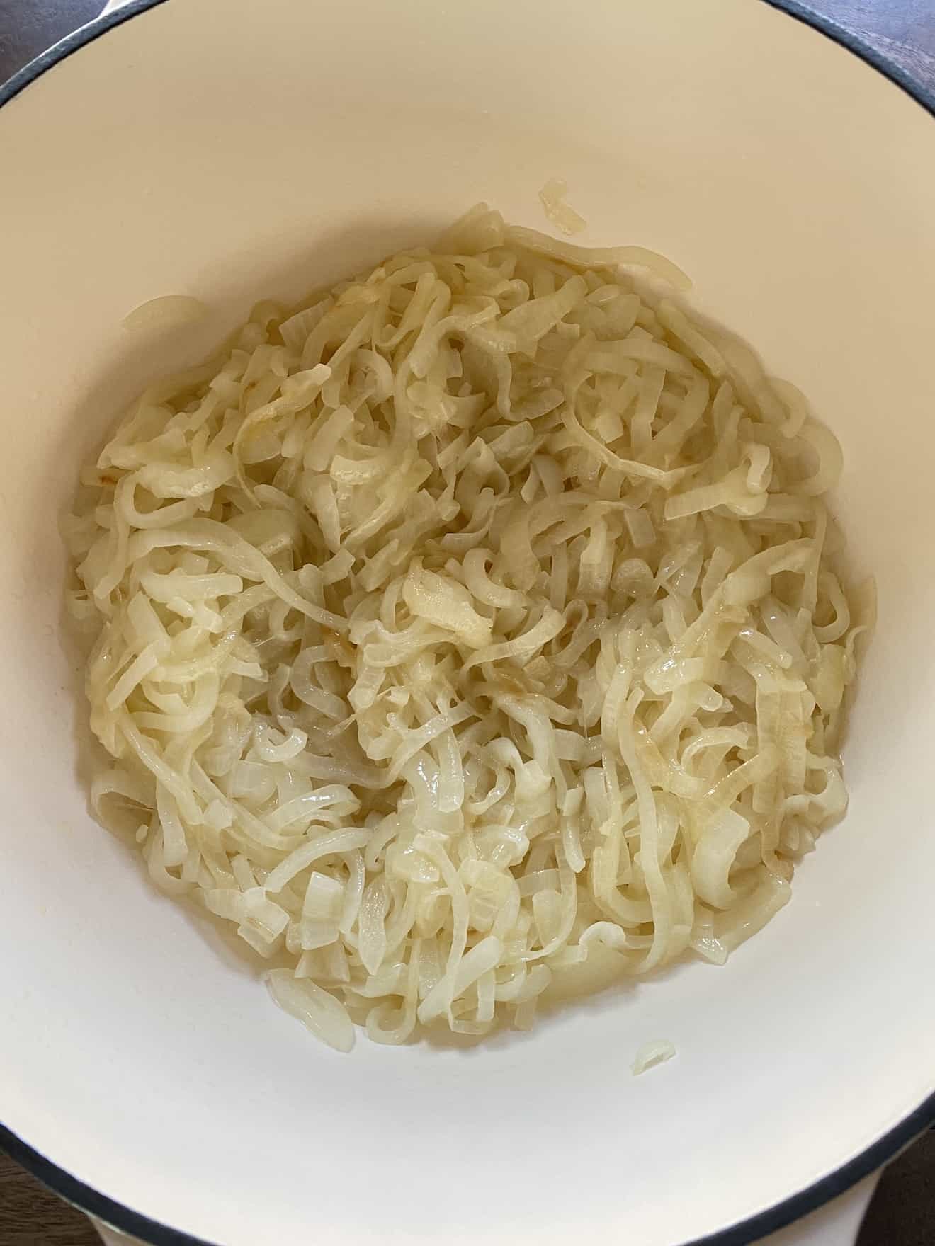 Cooking onions in a Dutch oven