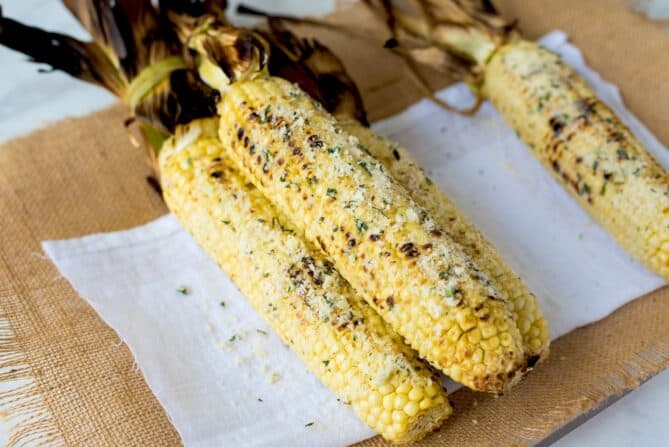 Grilled corn on the cob.