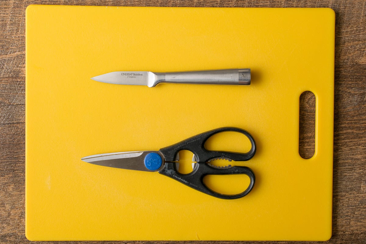 How to butterfly (spatchcock) a whole chicken